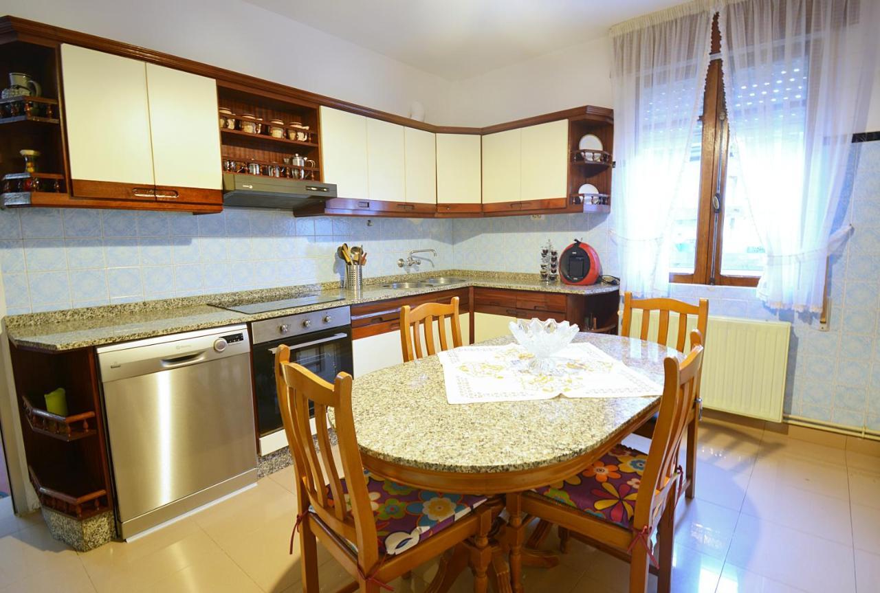 Casa Con Jardin En Vilanova De Arousa Pontevedra Kültér fotó